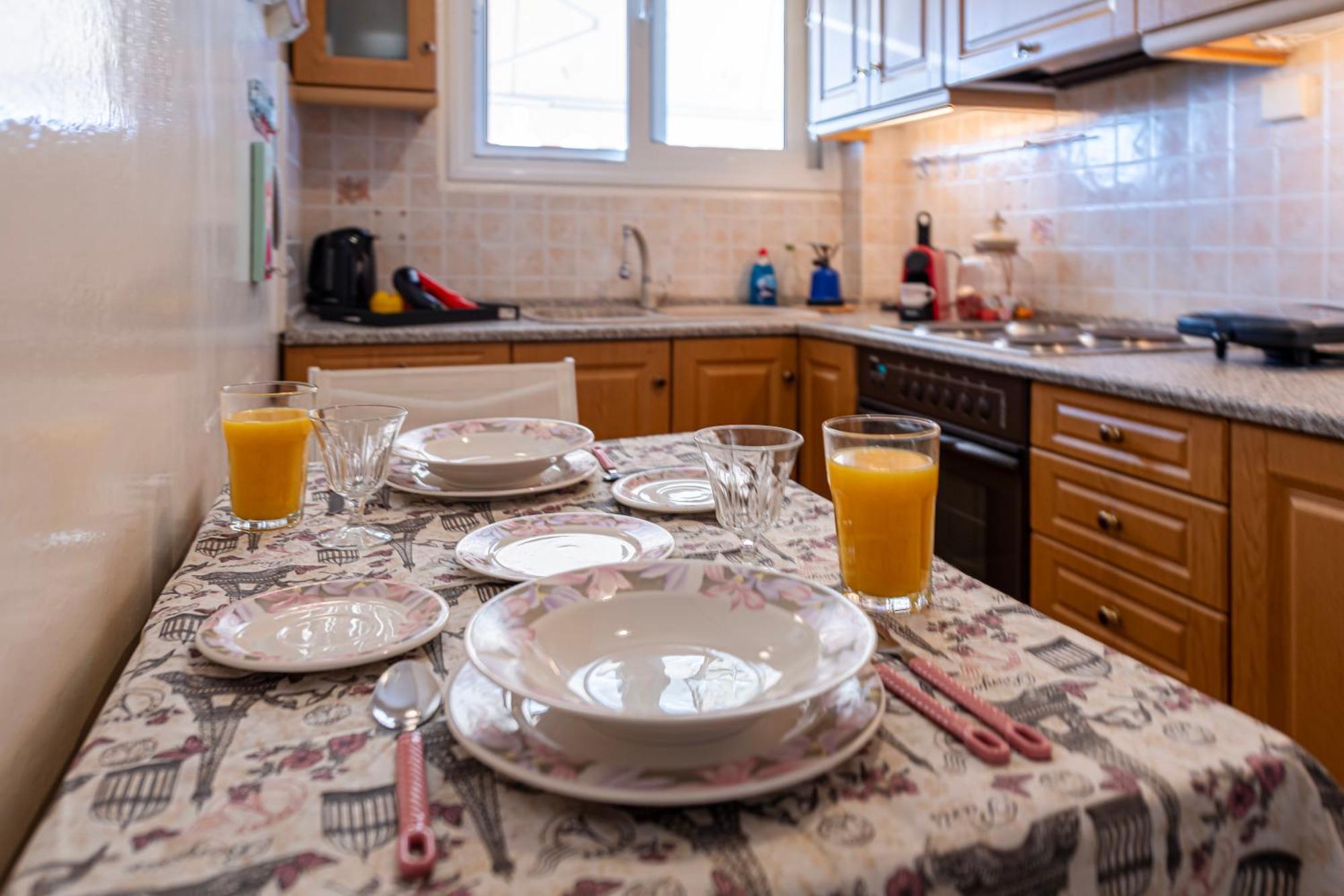 Sea View Apartment 100M From The Beach Saronida Esterno foto